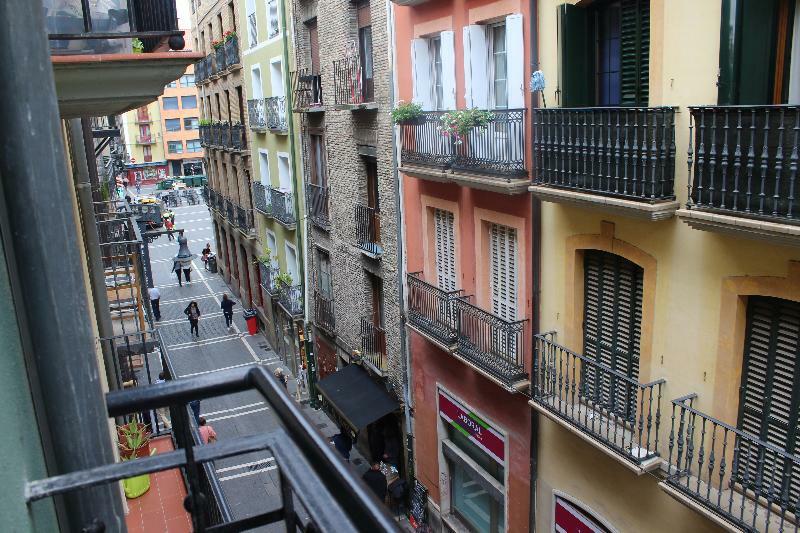 El Camino Urban Rooms Pamplona Exterior foto